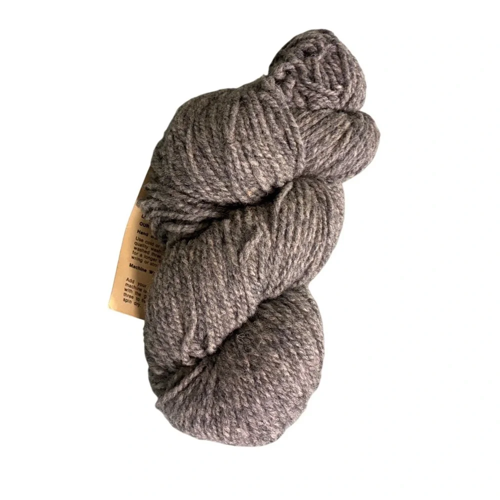 Chester farms yarn wool 1 skein 2 ply 4 ounces‎ heather gray made in USA